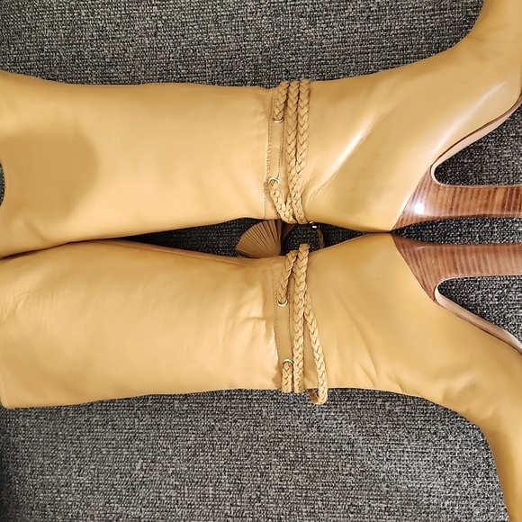 Versace Calfskin High Boots with Braided Ankle Ties 35 - Picture 16 of 16